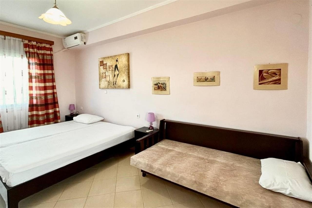 Villa Irina, Nea Potidea Kassandra Beach Ngoại thất bức ảnh